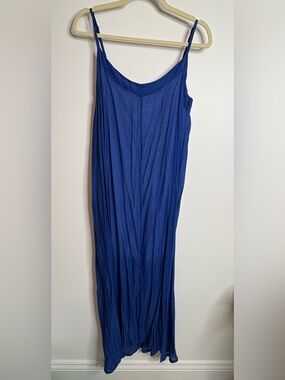 DIAMANTÉ APPAREL  Sheath dress Size M Summer Blue crinkle fabric